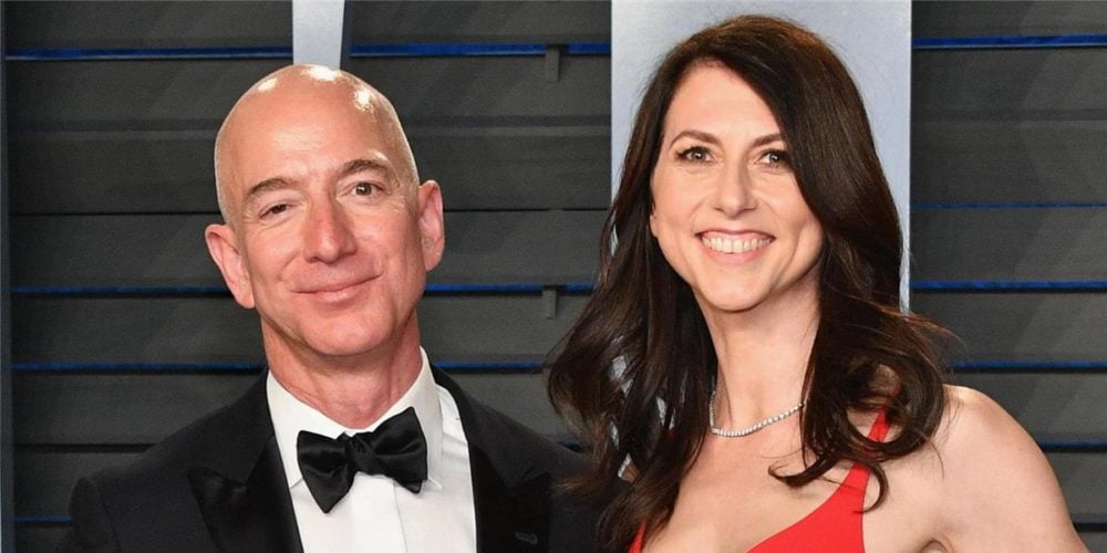 MacKenzie Bezos-min